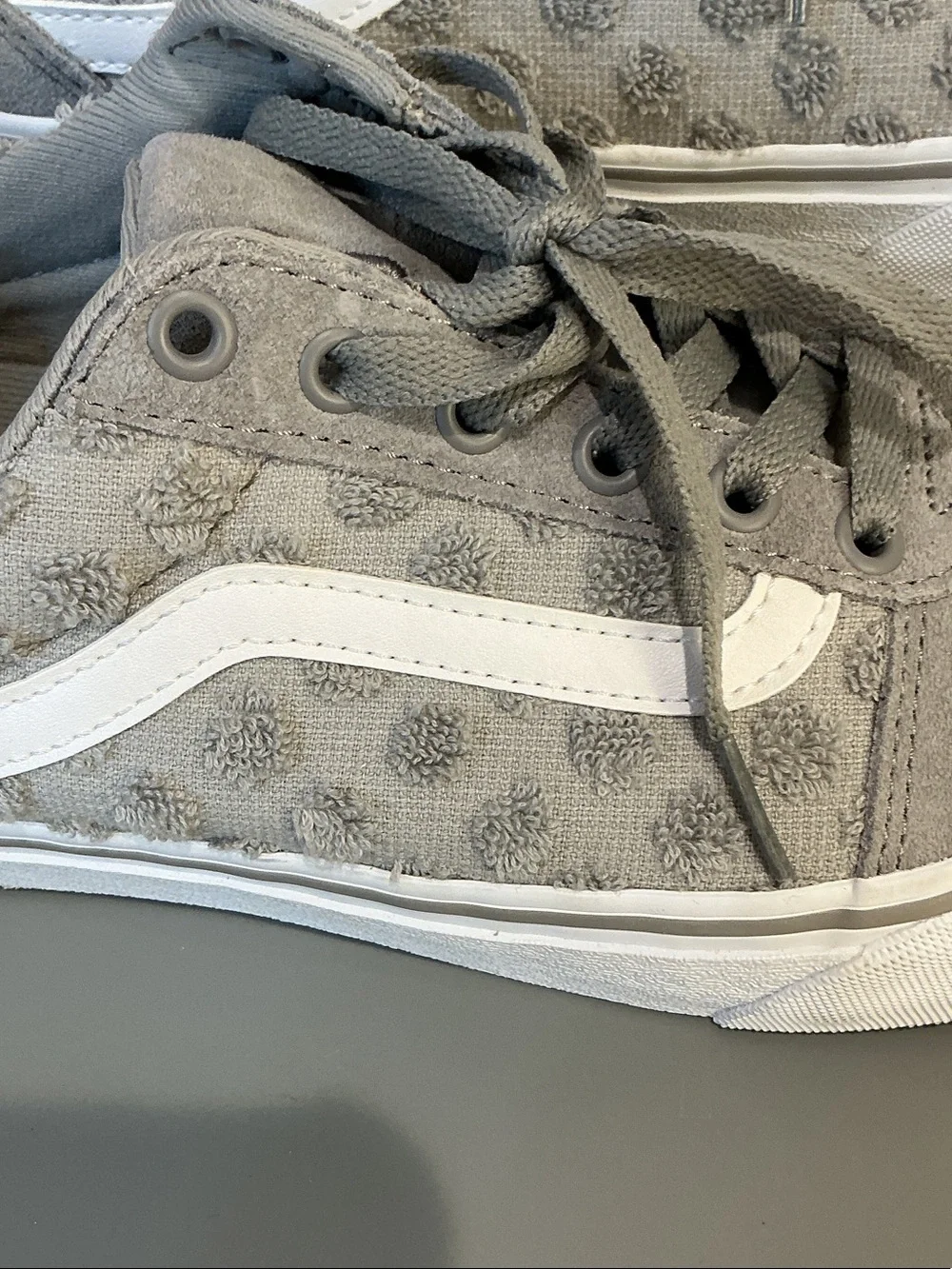 Vans Ward Deluxe Chenille grey Women’s size 10